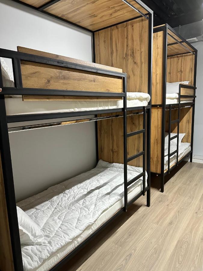 Hostel O2 Almaty Eksteriør billede